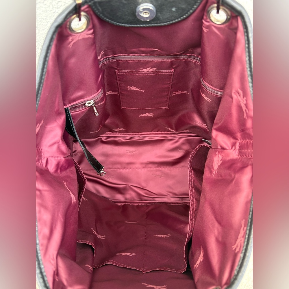 *RARE* AUTHENTIC LONGCHAMP Burgundy Embossed Leather Tote - NEW $400USD/$550CDN - Picture 15 of 16